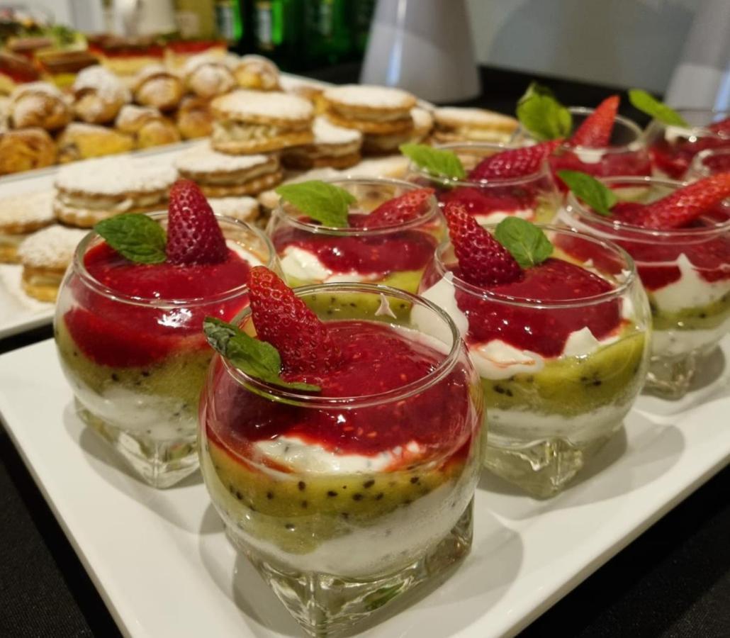 Aviator Hotel Restauracja & Spa 파비아니체 외부 사진