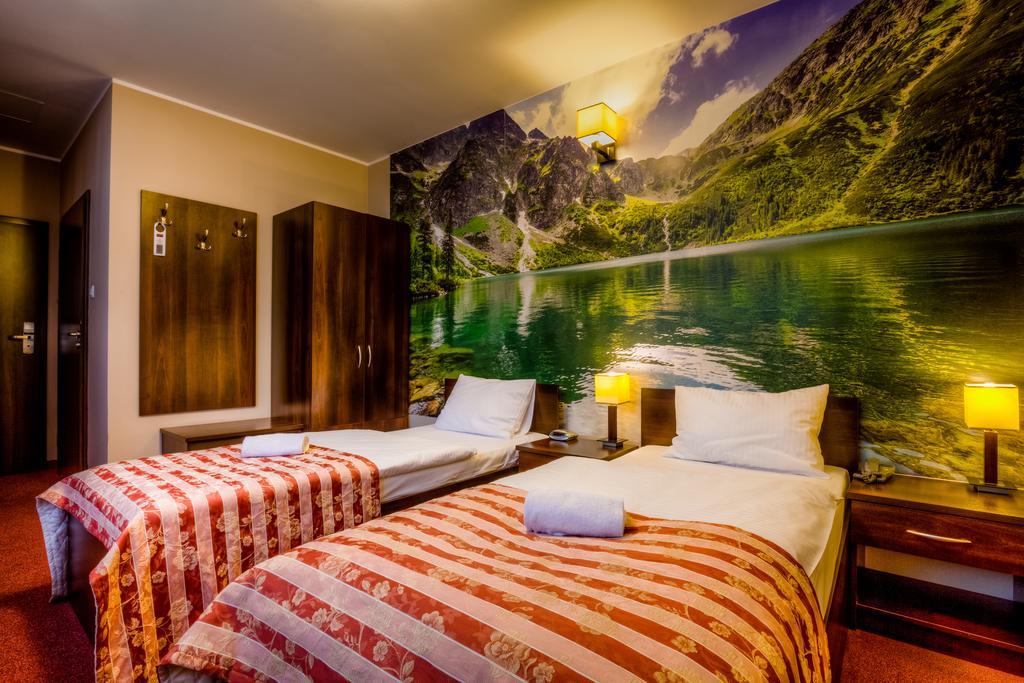 Aviator Hotel Restauracja & Spa 파비아니체 객실 사진